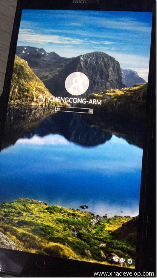 6F381C35A94FF7DB6534E0BA6624150A