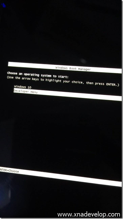 E9C0C5DFD34D27317FF0B3B0929DE43D